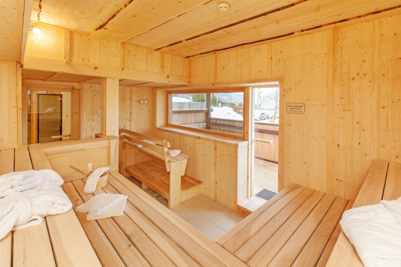 Appartement Predigstuhlblick Mit Indoorpool Und Sauna Bad Goisern Luaran gambar